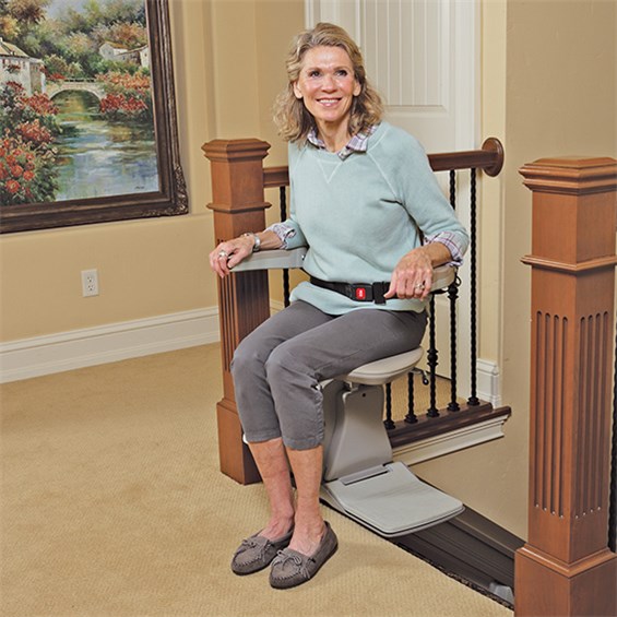 Bruno Elan straight stair lift conveniently swivels at the top of the stairs