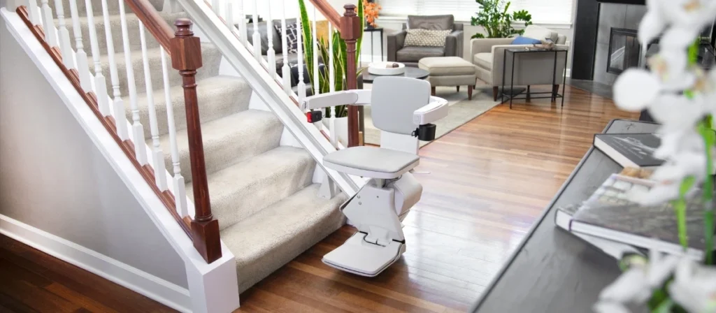 beautiful straight stair lift in Atlanta home